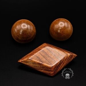 Vintage Wooden Brooch and Earrings Set - C Clasp and Clip ons